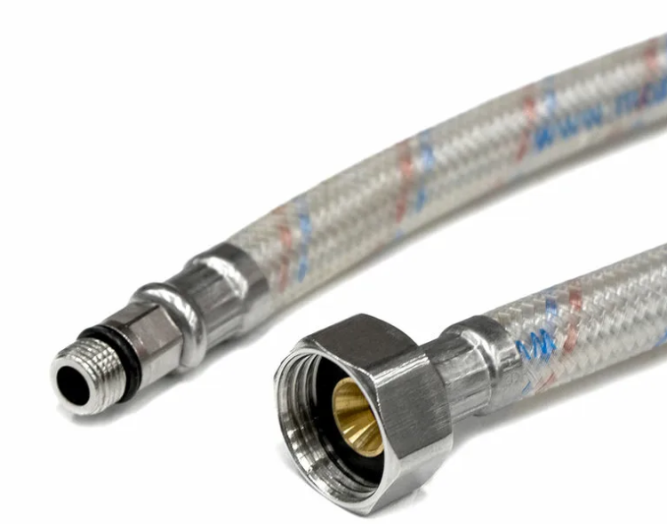 Подводка для смесителя в ПВХ покрытии "ШЛАНГОФФ" L=0,4м, 1/2" Г- М10 (пара)