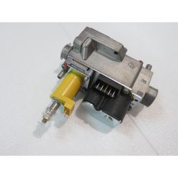 710660400  Газовый клапан (Baxi)